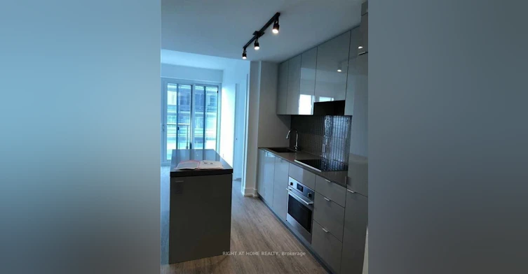 1201-7 Grenville Street, Toronto, ON, M4Y 1A1 - 4