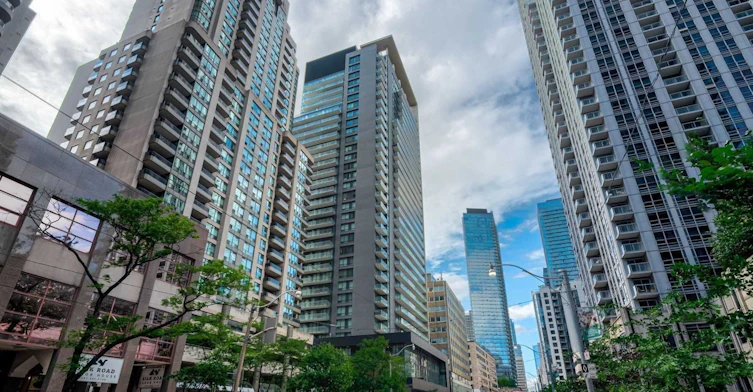 2508-770 Bay Street, Toronto, ON, M5G 1N6 - 25