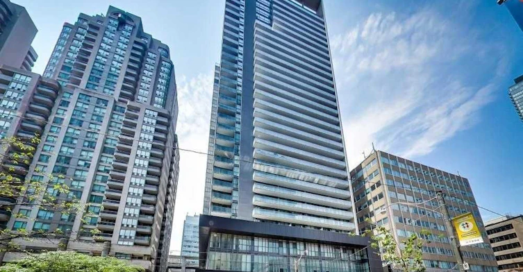 2508-770 Bay Street, Toronto, ON, M5G 1N6