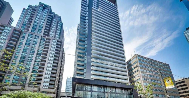 2508-770 Bay Street, Toronto, ON, M5G 1N6 - 2