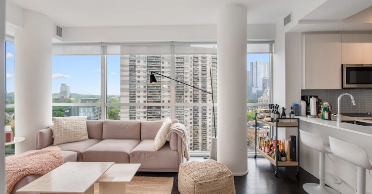 1204-181 Bedford Road, Toronto, ON, M5R 0A5 - 8