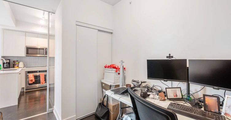 1204-181 Bedford Road, Toronto, ON, M5R 0A5 - 17