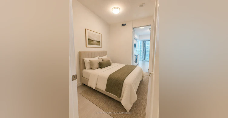 611-400 King Street, Toronto, ON, M5V 1K2 - 3