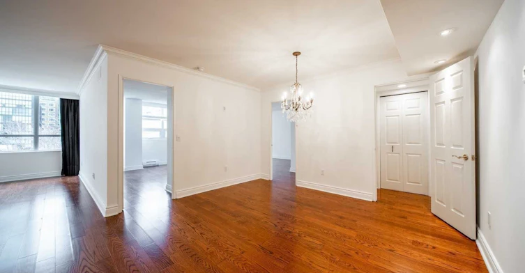 402-71 Charles Street E, Toronto, ON, M4Y 2T3 - 6