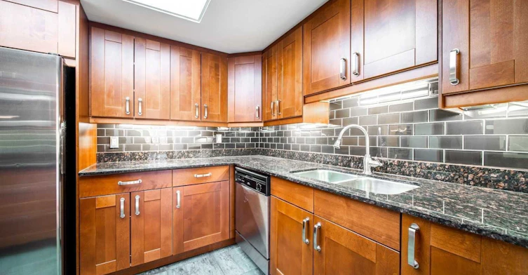 402-71 Charles Street E, Toronto, ON, M4Y 2T3 - 11