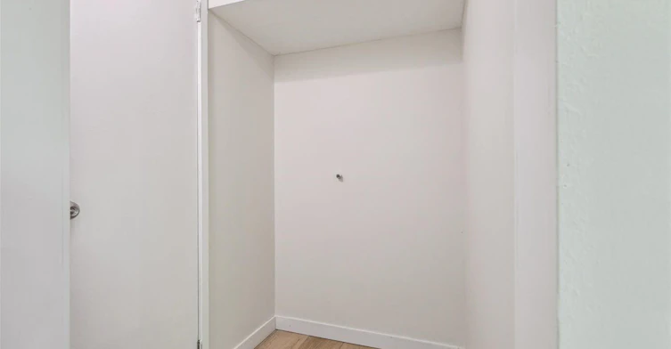 Basement-112 Claremont Street, Toronto, ON, M6J 2M5 - 25