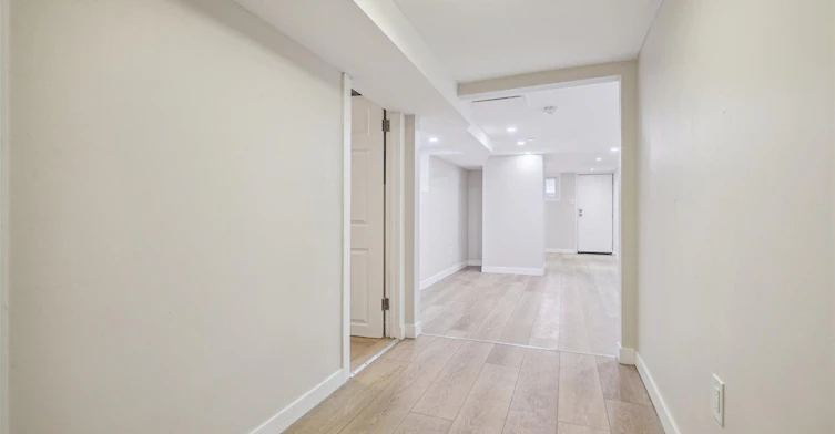 Basement-112 Claremont Street, Toronto, ON, M6J 2M5 - 21