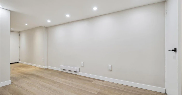 Basement-112 Claremont Street, Toronto, ON, M6J 2M5 - 14