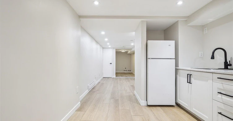 Basement-112 Claremont Street, Toronto, ON, M6J 2M5 - 7