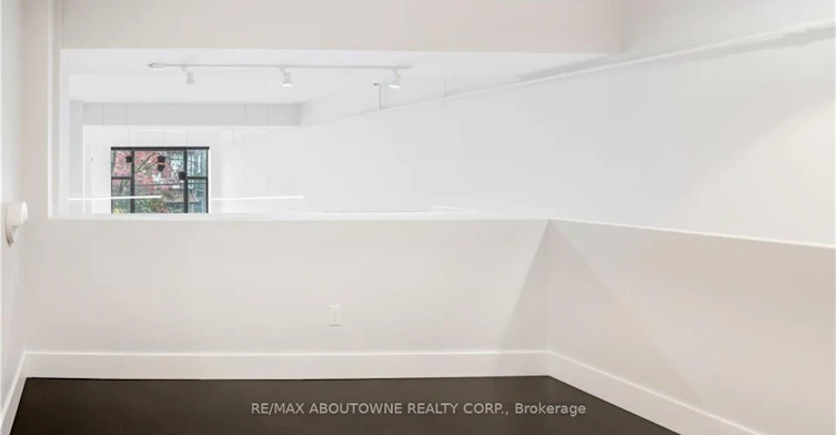 105-676 Richmond Street W, Toronto, ON, M6J 1C3 - 11
