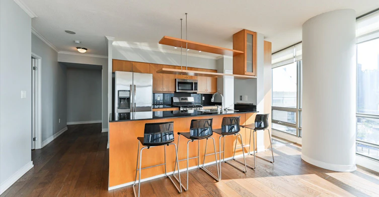 1102-5 Mariner Terrace, Toronto, ON, M5V 3V6 - 10