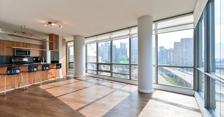 1102-5 Mariner Terrace, Toronto, ON, M5V 3V6 - 9