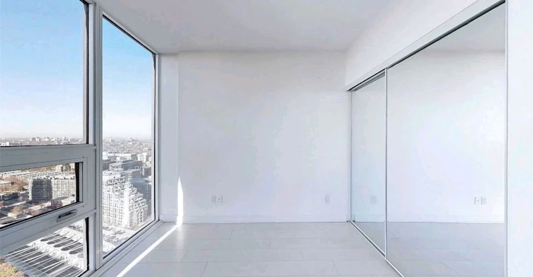 Ph11-19 Western Battery Road, Toronto, ON, M6K 0E3 - 12