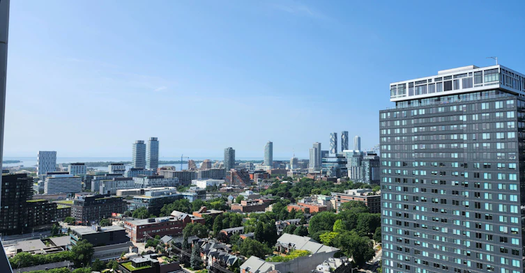 2307-5 Defries Street, Toronto, ON, M5A 0W7 - 6