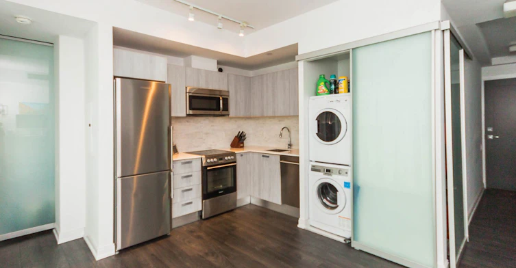2610-42 Charles Street, Toronto, ON, M4Y 1T4 - 6