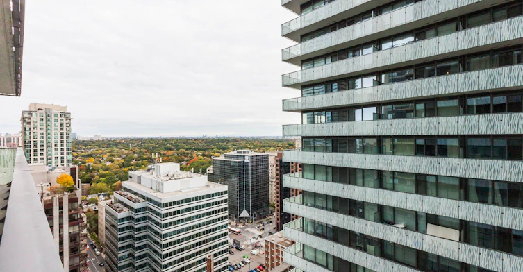 2610-42 Charles Street, Toronto, ON, M4Y 1T4 - 12