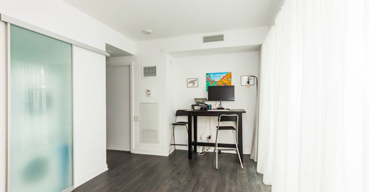 2610-42 Charles Street, Toronto, ON, M4Y 1T4 - 5