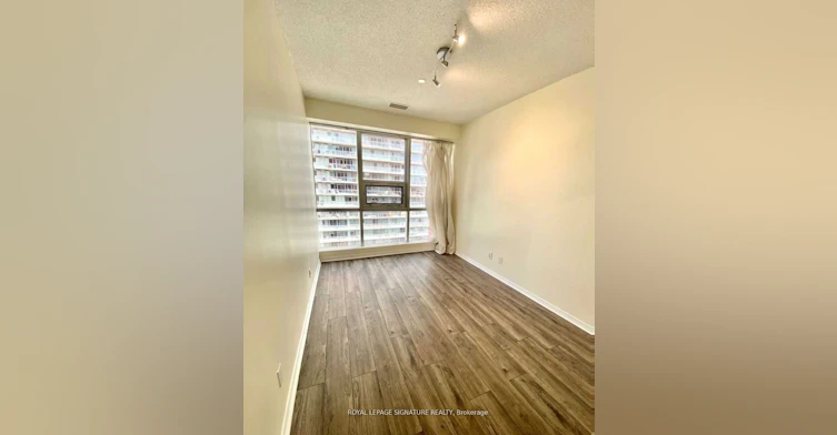903-393 King Street, Toronto, ON, M5V 3G8 - 3
