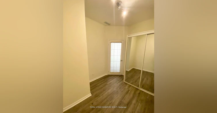 903-393 King Street, Toronto, ON, M5V 3G8 - 4