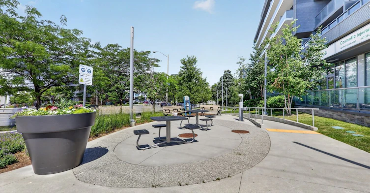 619-7 Kenaston Gardens, Toronto, ON, M2K 1G7 - 26