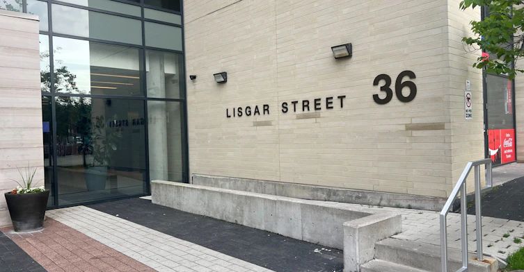 815-36 Lisgar Street, Toronto, ON, M6J 0C7 - 2