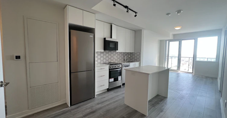 2211-15 Ellerslie Avenue, Toronto, ON, M2N 0L7 - 2