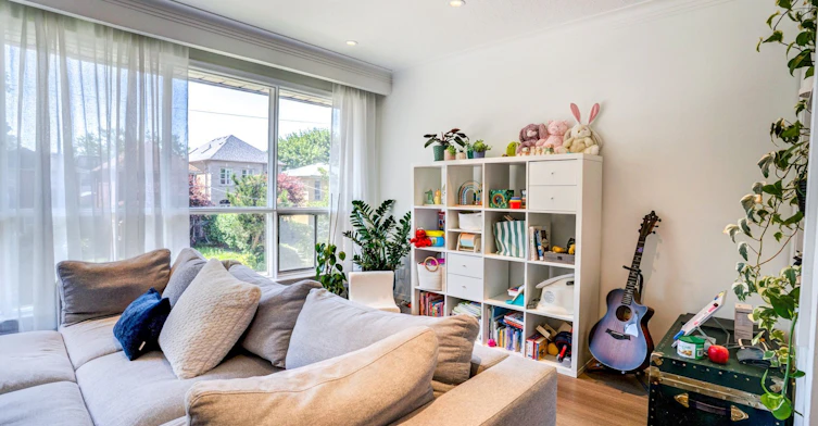 2nd Flr-138 Woburn Avenue, Toronto, ON, M5M 1K7 - 2