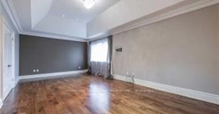 377 Hollywood Avenue, Toronto, ON, M2N 3L3 - 7
