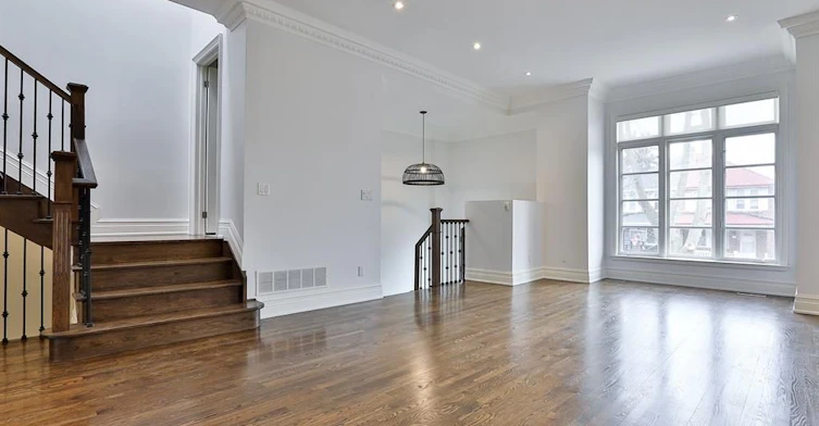 183 Douglas Avenue, Toronto, ON, M5M 1G7 - 9