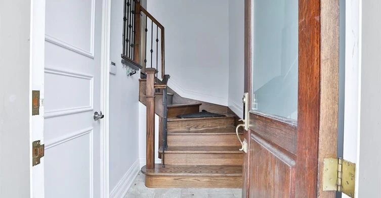 183 Douglas Avenue, Toronto, ON, M5M 1G7 - 28