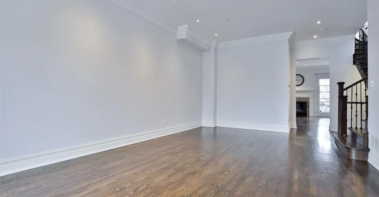 183 Douglas Avenue, Toronto, ON, M5M 1G7 - 3