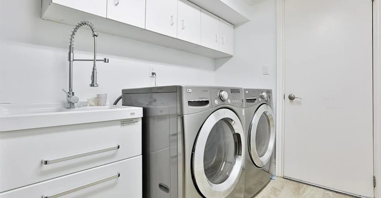 183 Douglas Avenue, Toronto, ON, M5M 1G7 - 23