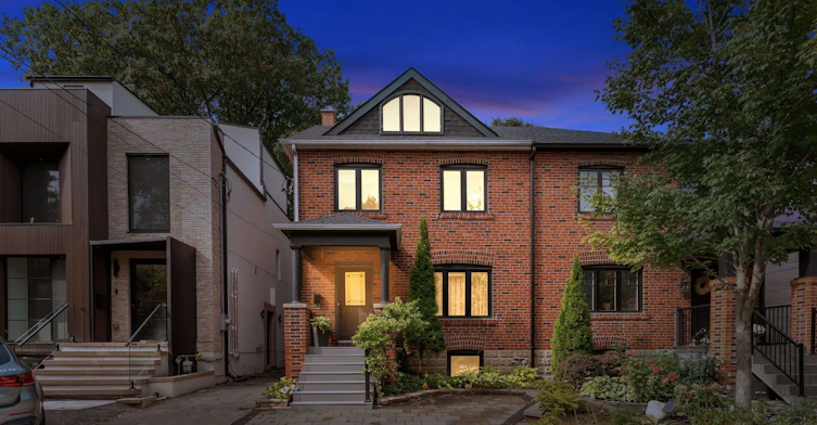 24 Mann Avenue, Toronto, ON, M4S 2Y3 - 3