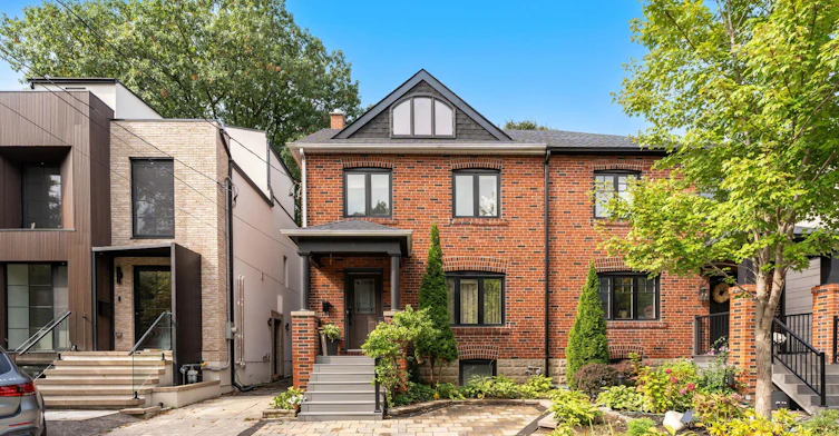 24 Mann Avenue, Toronto, ON, M4S 2Y3 - 2