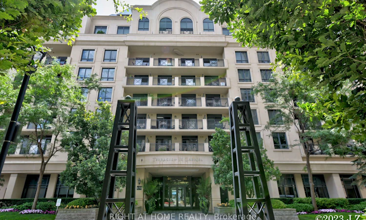 PH15-650 Sheppard Avenue E