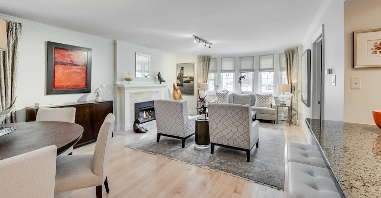 Main-9 Highbourne Road, Toronto, ON, M5P 2J1 - 15