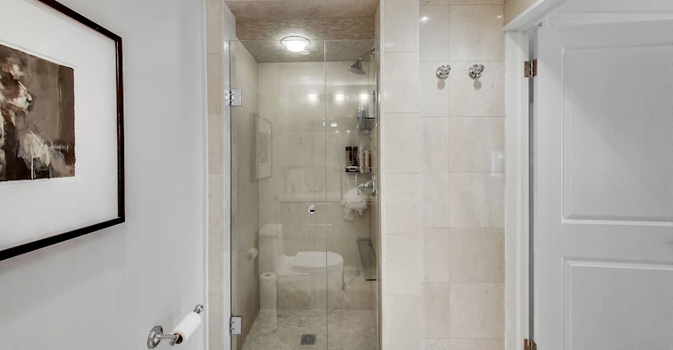 Main-9 Highbourne Road, Toronto, ON, M5P 2J1 - 29