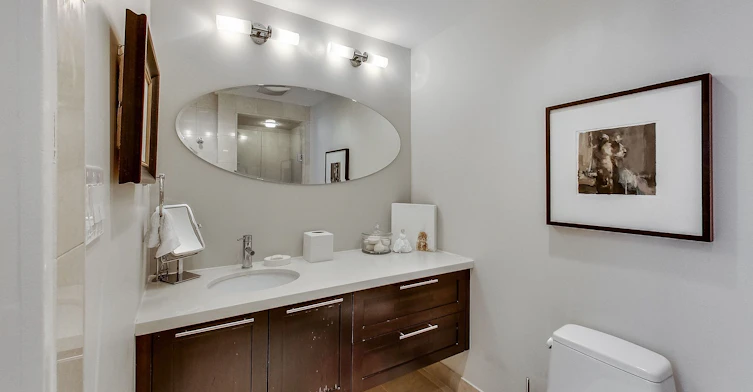 Main-9 Highbourne Road, Toronto, ON, M5P 2J1 - 30