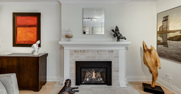 Main-9 Highbourne Road, Toronto, ON, M5P 2J1 - 9