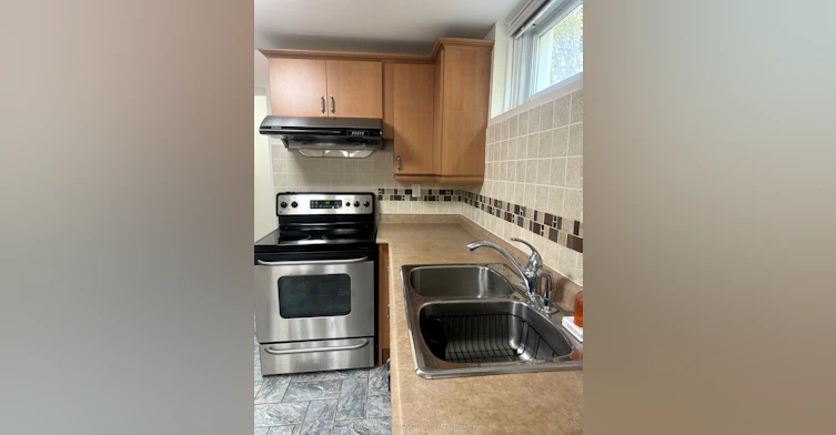 Bsmt-31 Whitelock Crescent, Toronto, ON, M2K 1V9 - 9