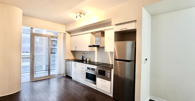 1517-352 Front Street W, Toronto, ON, M5V 0K3 - 9