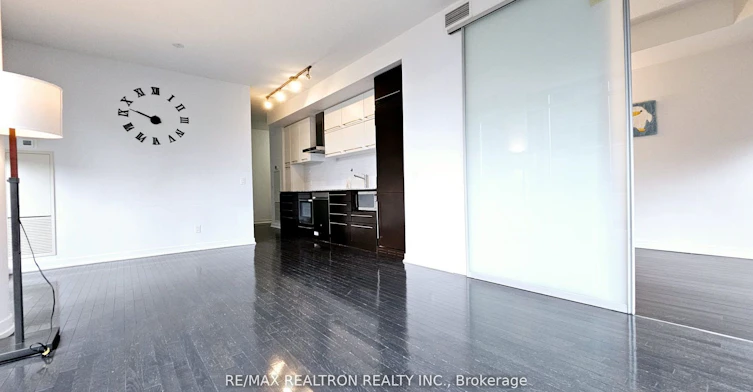 712-770 Bay Street, Toronto, ON, M5G 1N6 - 6