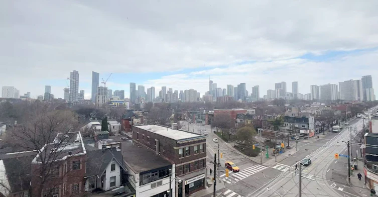 546-30 Dreamers Way, Toronto, ON, M5A 0Y7 - 13