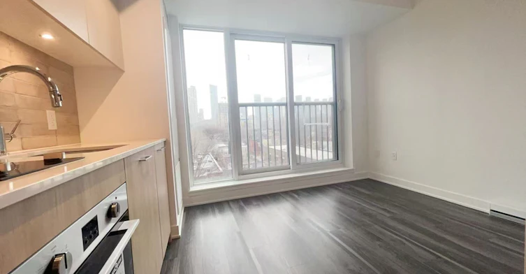 546-30 Dreamers Way, Toronto, ON, M5A 0Y7 - 4
