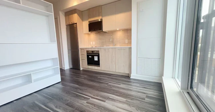 546-30 Dreamers Way, Toronto, ON, M5A 0Y7 - 2