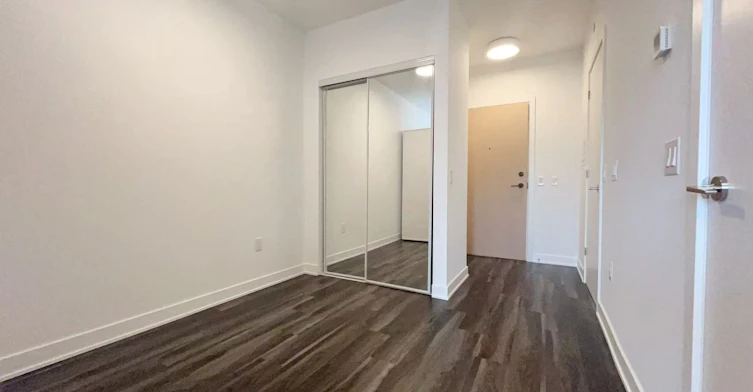 546-30 Dreamers Way, Toronto, ON, M5A 0Y7 - 7