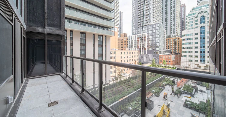 525-400 King Street W, Toronto, ON, M5V 1K2 - 12