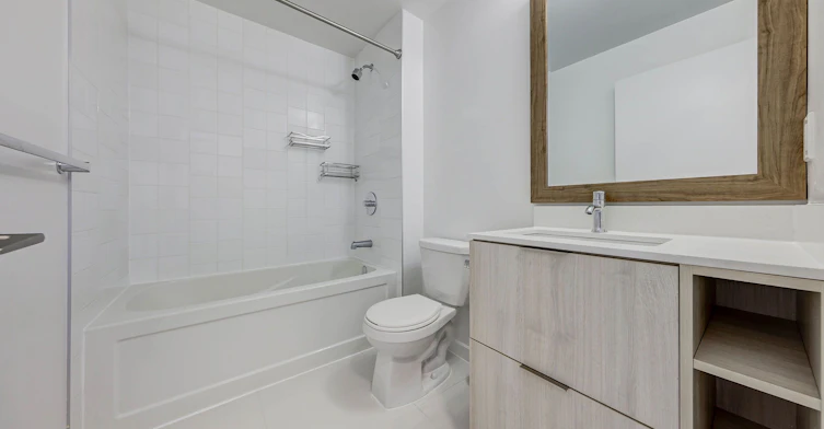 1011-52 Forest Manor Road, Toronto, ON, M2J 0E2 - 10