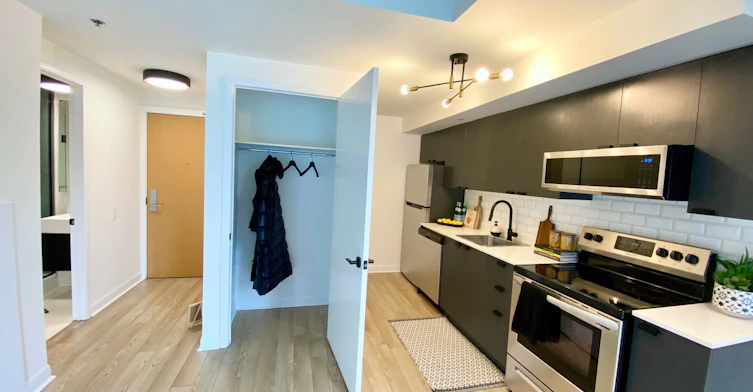 402-375 King Street W, Toronto, ON, M5V 1K5 - 11