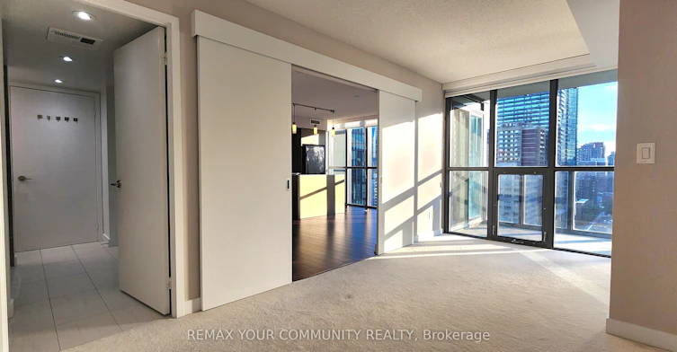 1704-110 Charles Street E, Toronto, ON, M4Y 1T5 - 16